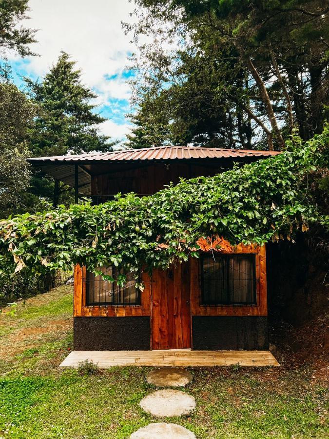 Cabanas Queca! Poas Екстер'єр фото