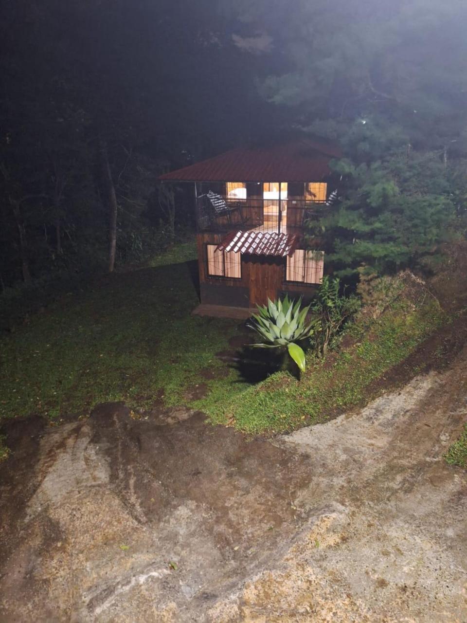 Cabanas Queca! Poas Екстер'єр фото